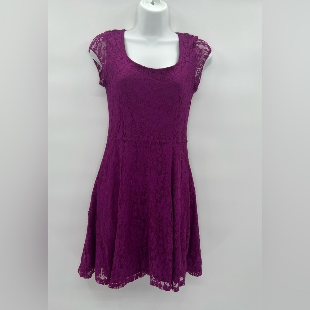 Red Camel Grape Square Neck Midi Lace Size M